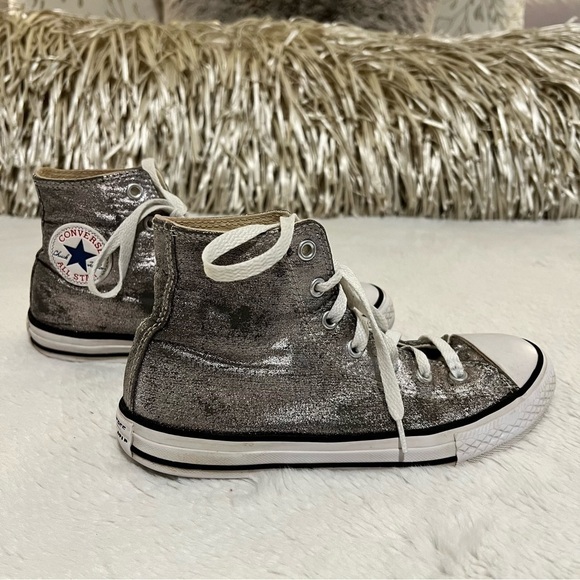 CONVERSE 3 (5.5) Silver Classic Lace Up High Tops Distressed - Picture 4 of 10